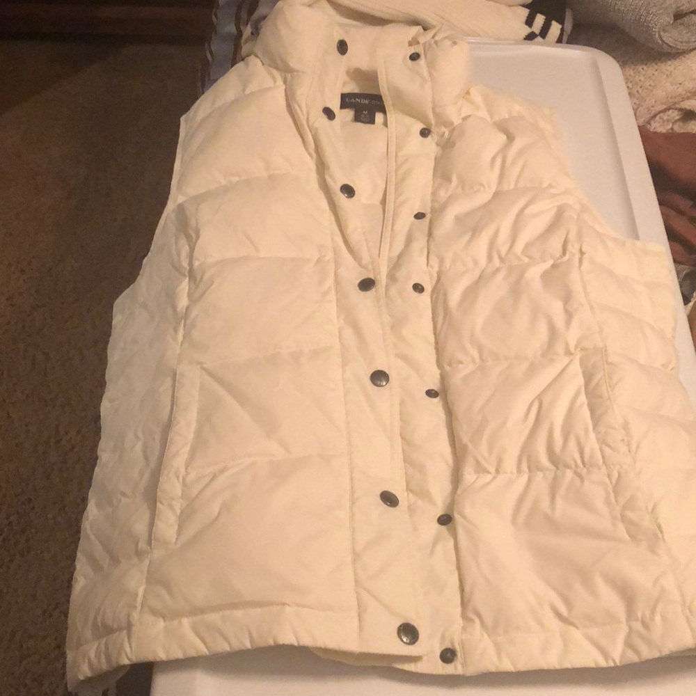 Cream puffy vest